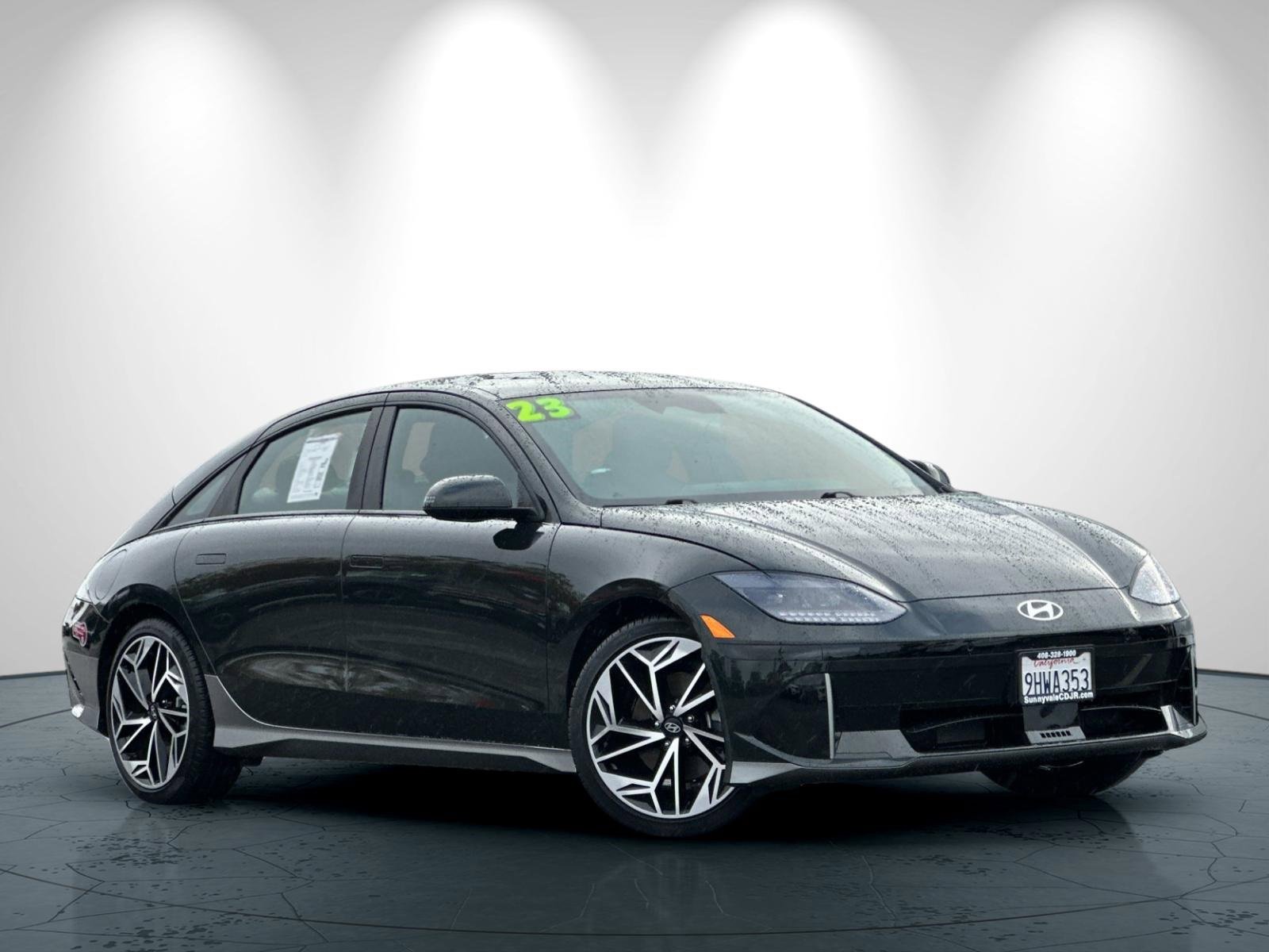 Used 2023 Hyundai Ioniq 6 SEL image 2