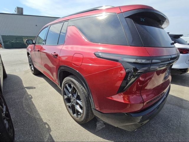Used 2024 Chevrolet Traverse RS w/ LPO, Floor Liner Package image 4
