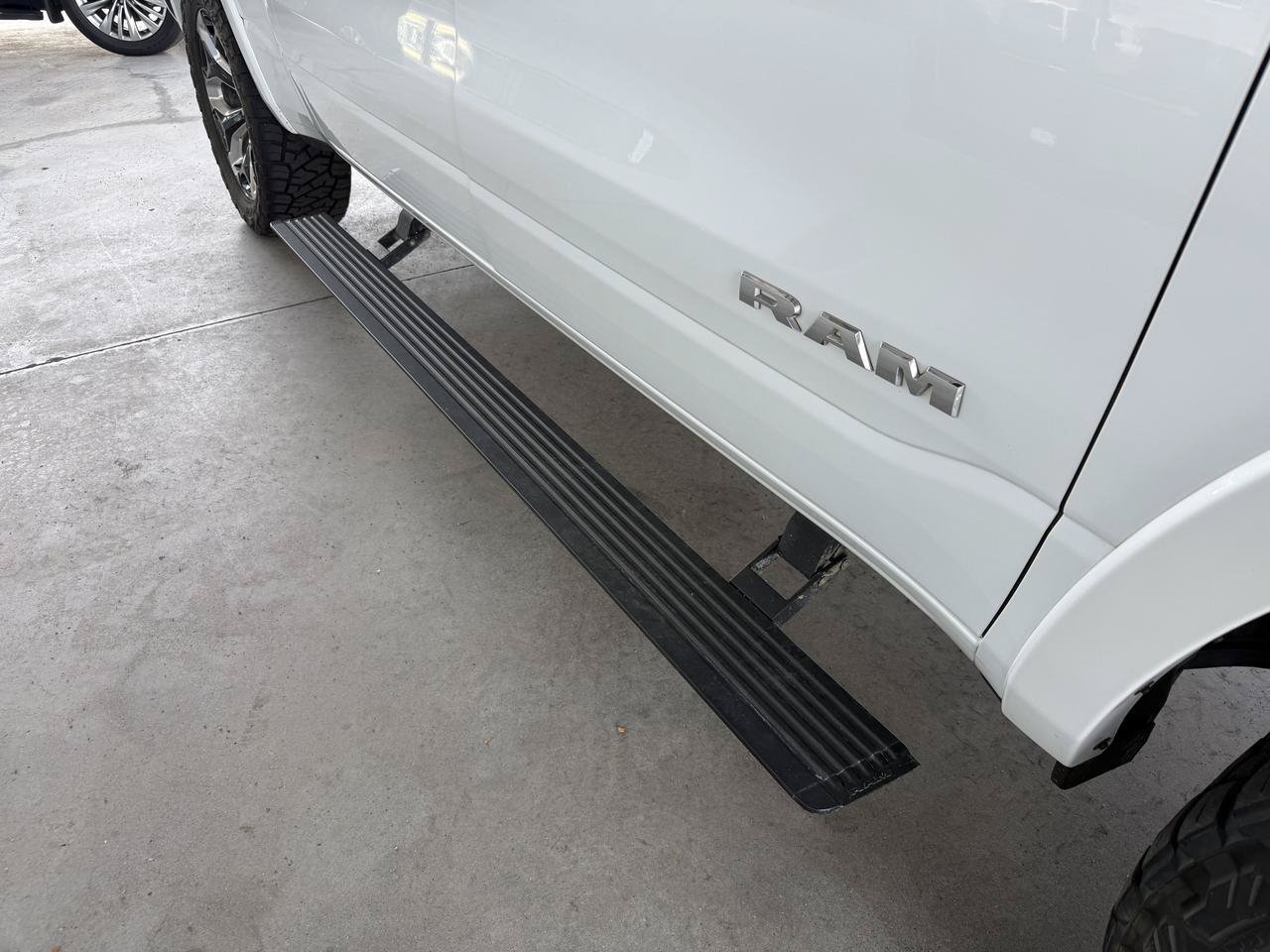 Used 2024 RAM 1500 Longhorn AWD/4WD image 5