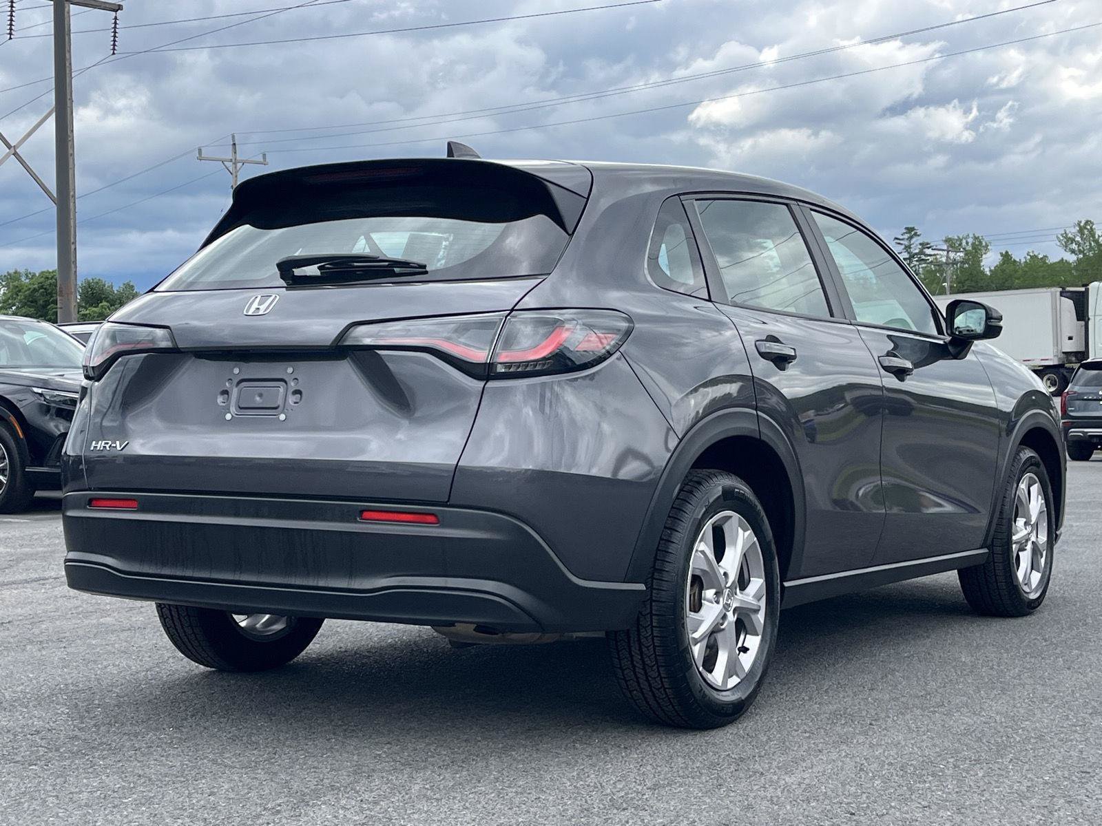 Certified 2024 Honda HR-V LX image 6