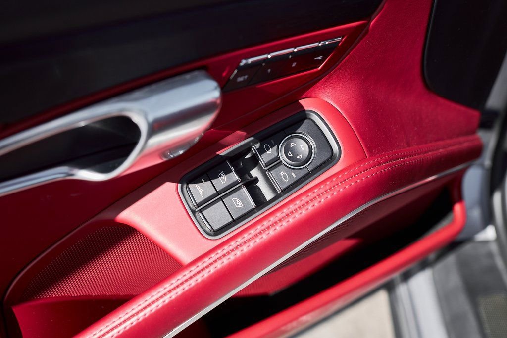 Used 2019 Porsche 911 Carrera GTS image 26