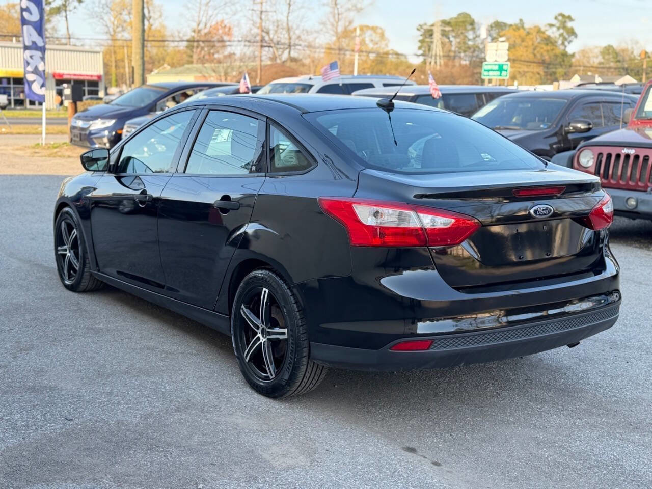 Used 2014 Ford Focus S image 6