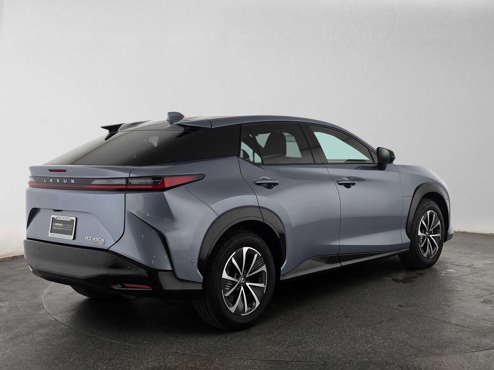 Certified 2023 Lexus RZ 450e Premium w/ Technology Package AWD/4WD image 3
