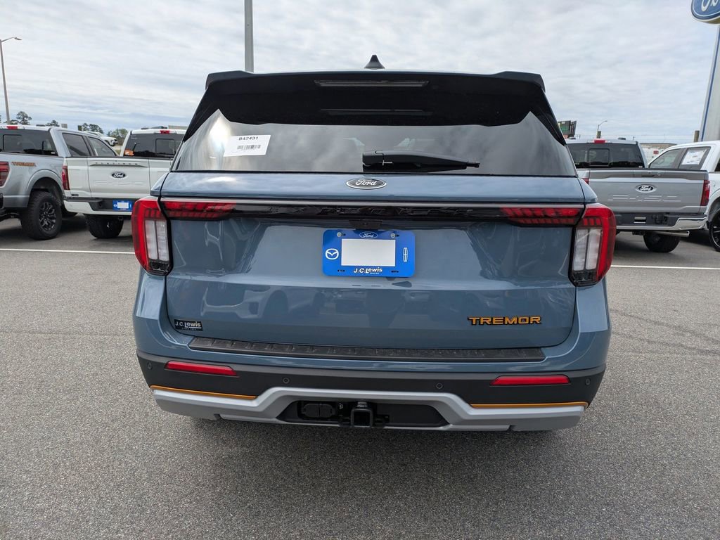 New 2026 Ford Explorer Tremor image 5