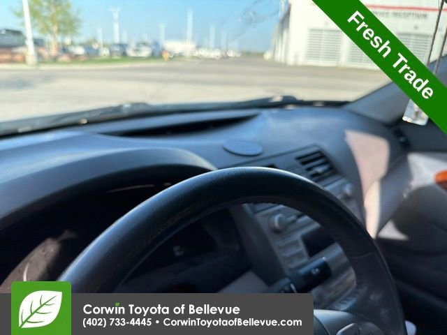 Used 2011 Toyota Camry XLE w/ XLE Extra-Value Pkg #2 FWD image 19