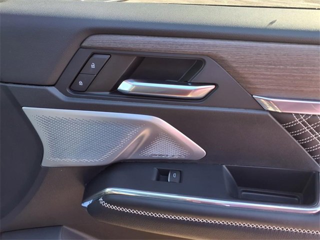 Used 2024 GMC Acadia Denali w/ Super Cruise Package image 82