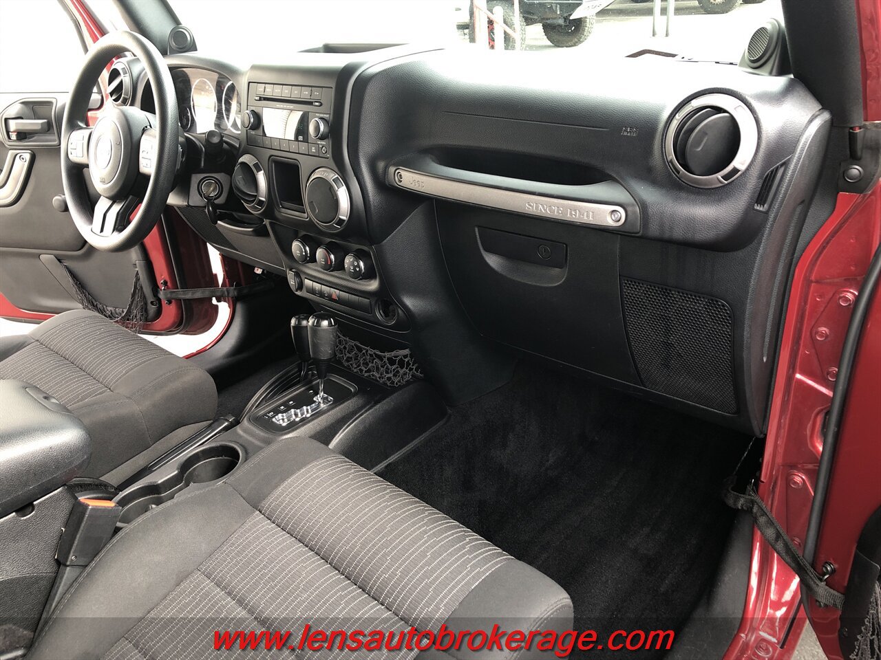 Used 2012 Jeep Wrangler Sport AWD/4WD image 19