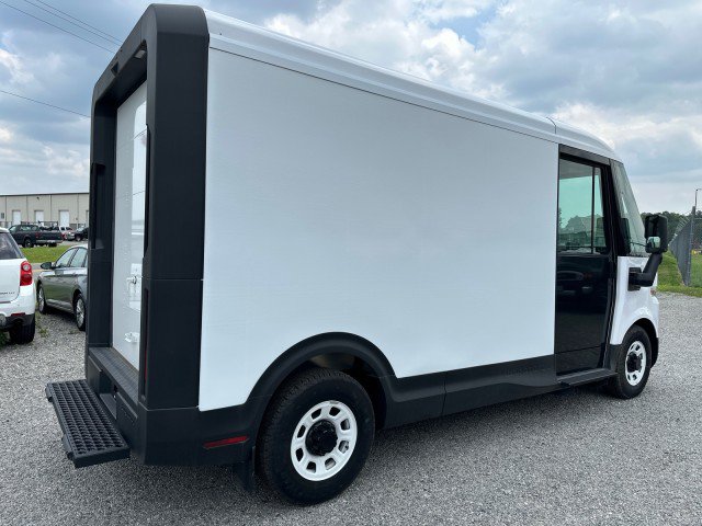 Used 2024 Chevrolet Brightdrop 400 AWD/4WD image 7