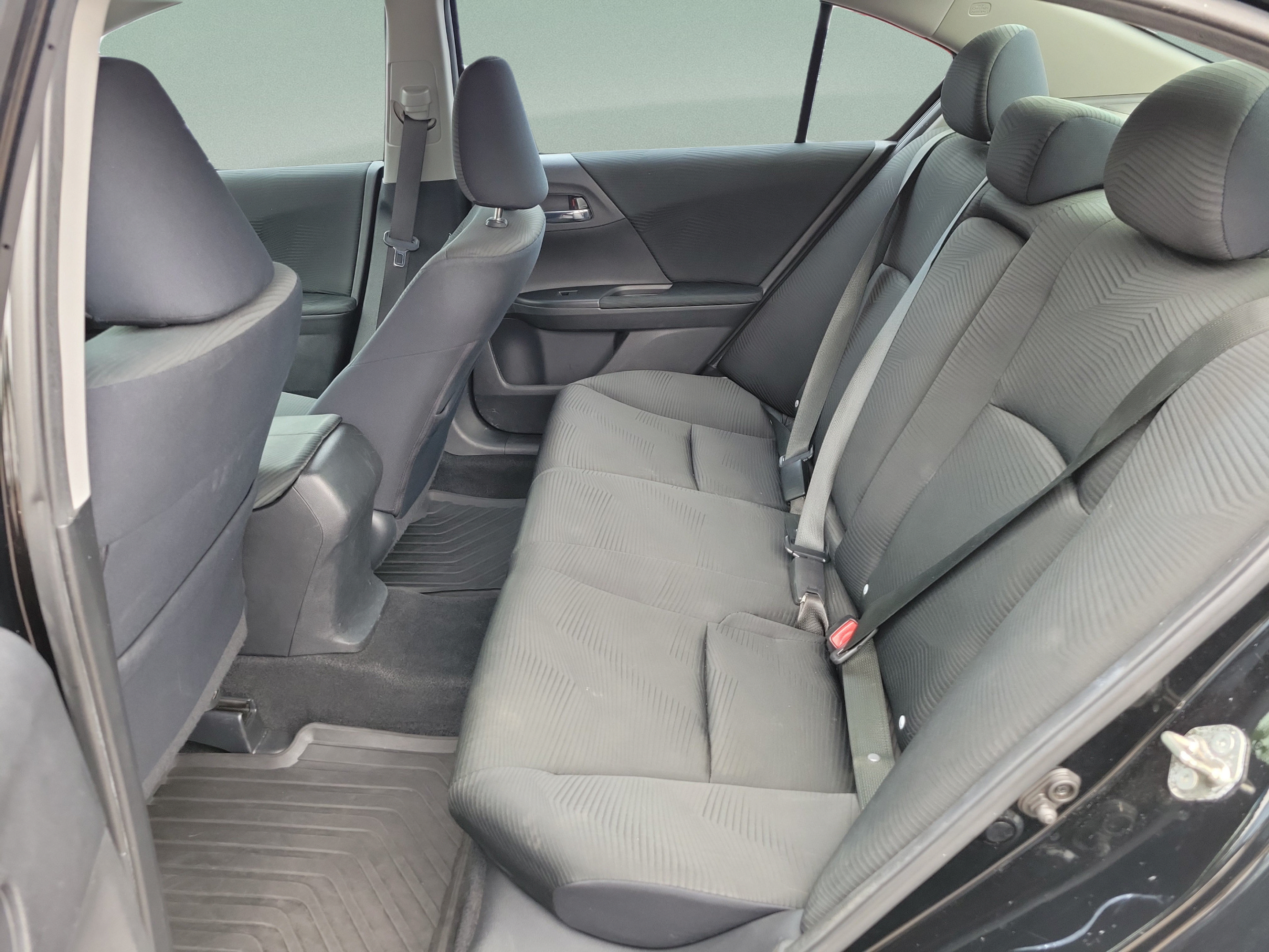 Used 2015 Honda Accord LX image 9