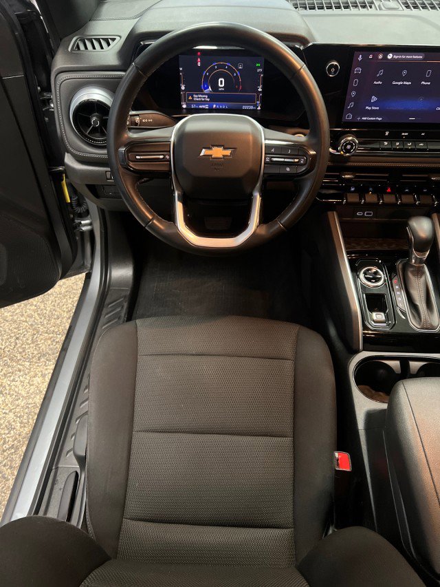 Used 2023 Chevrolet Colorado LT image 18