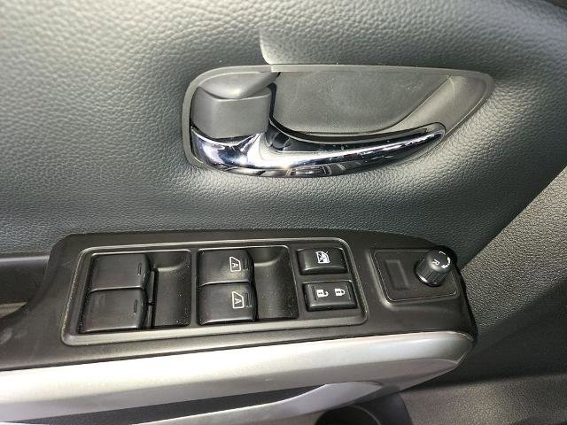 Certified 2024 Nissan Titan SV w/ SV Convenience Package image 28