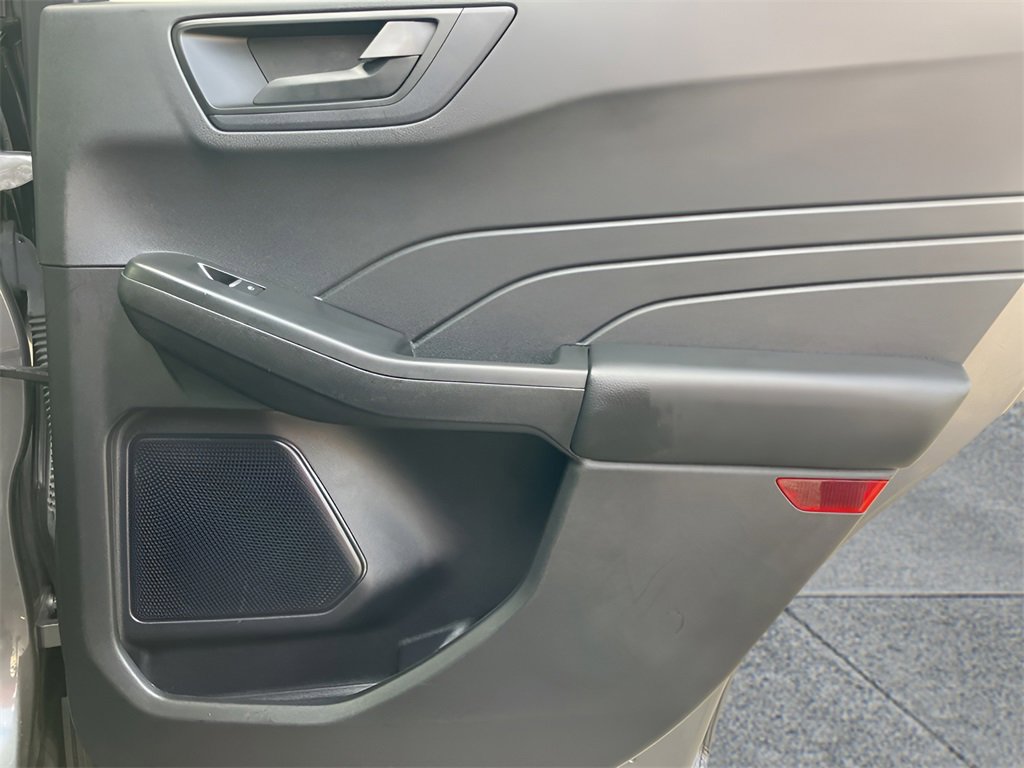 Used 2022 Ford Escape SE w/ Convenience Package image 34