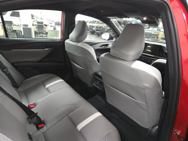 New 2026 Toyota Camry SE FWD image 11