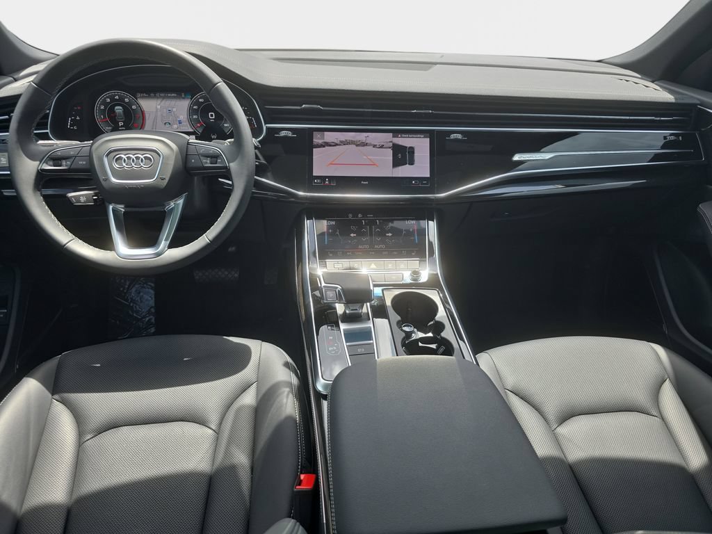 Certified 2025 Audi Q8 Premium Plus AWD/4WD image 9