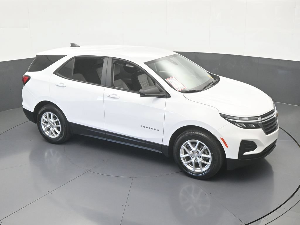 Used 2023 Chevrolet Equinox LS FWD image 48