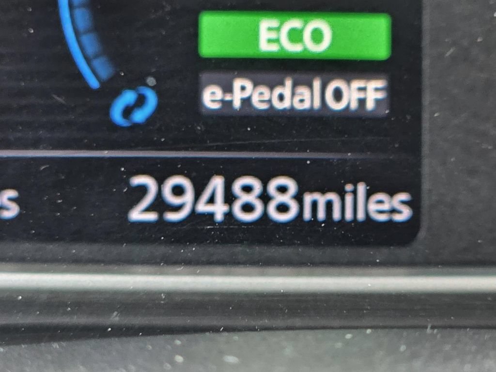 Used 2021 Nissan Leaf SL Plus FWD image 34