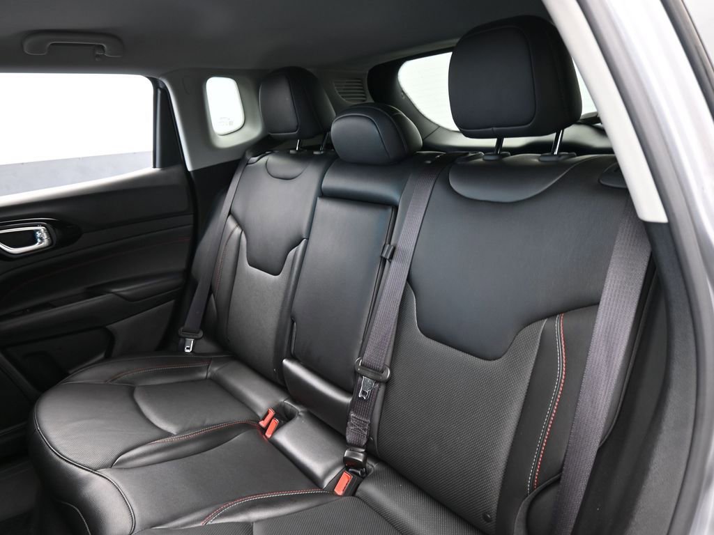 Used 2022 Jeep Compass Trailhawk w/ Trailhawk Elite Group image 33