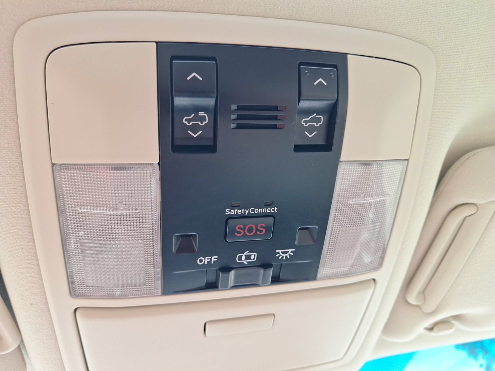 Used 2012 Lexus GX 460 Premium AWD/4WD image 28