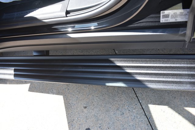 New 2026 Chevrolet Tahoe High Country AWD/4WD image 11
