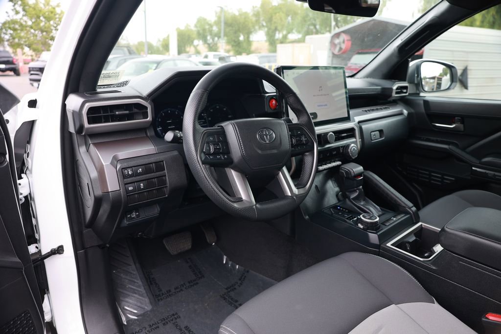 Used 2024 Toyota Tacoma TRD Off-Road AWD/4WD image 14