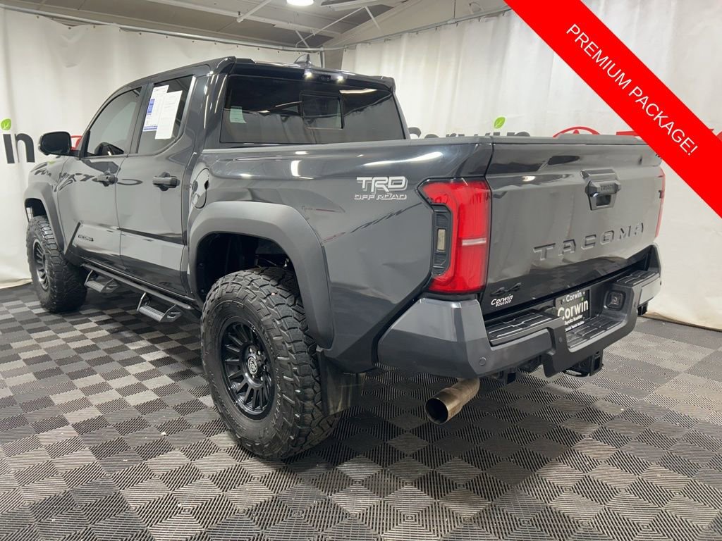 Used 2024 Toyota Tacoma TRD Off-Road w/ TRD Off Road Premium Package AWD/4WD image 5