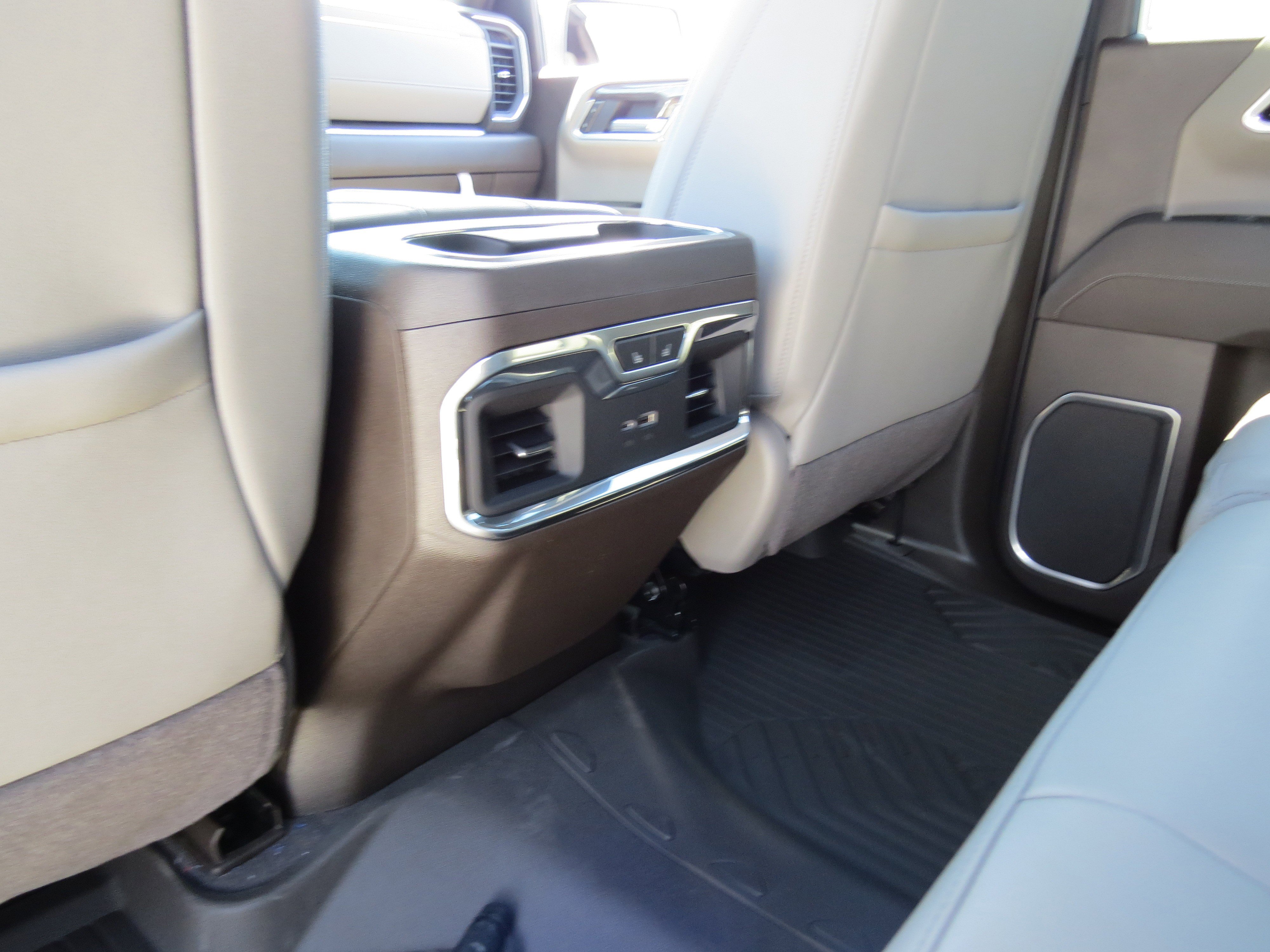 New 2026 Chevrolet Silverado 1500 LTZ image 13