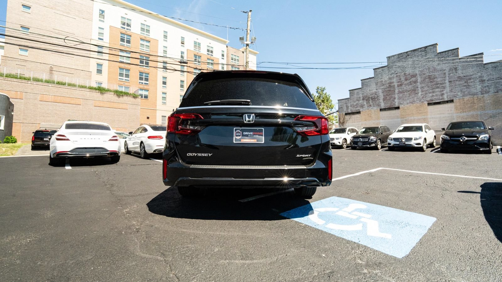 Used 2025 Honda Odyssey Sport-L image 4
