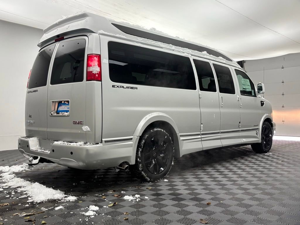 New 2025 GMC Savana 2500 Extended w/ Driver Convenience Package image 7