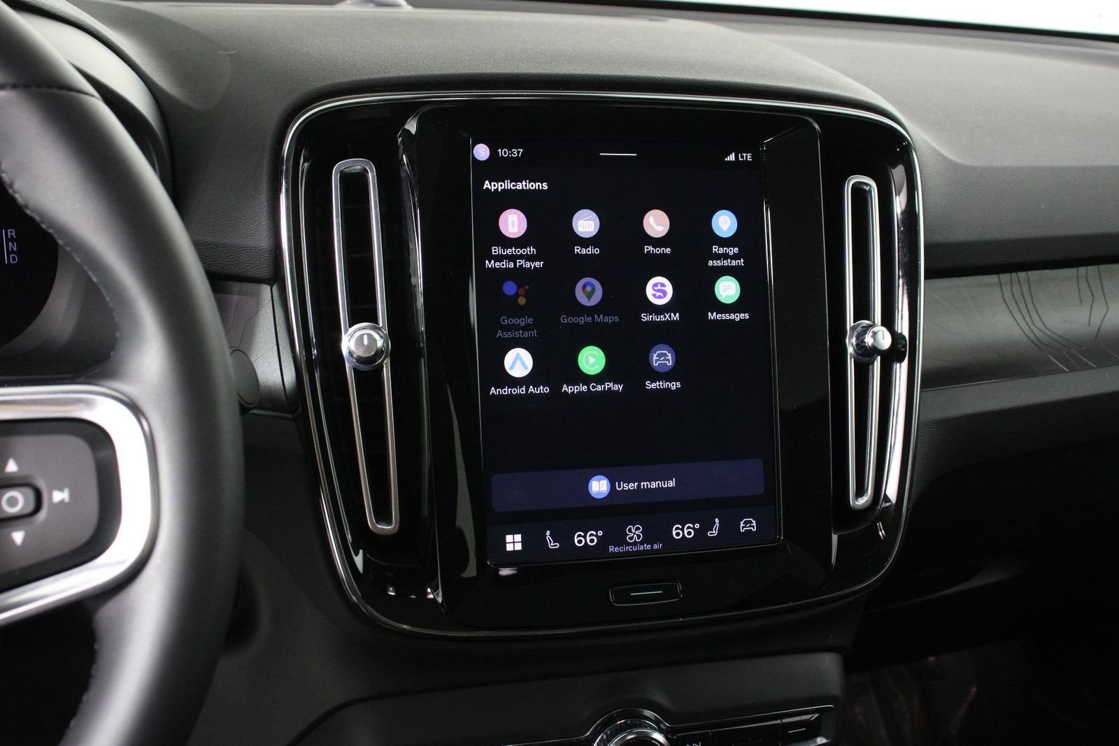 Certified 2023 Volvo C40 P8 Recharge Plus w/ Protection Package Premier AWD/4WD image 9