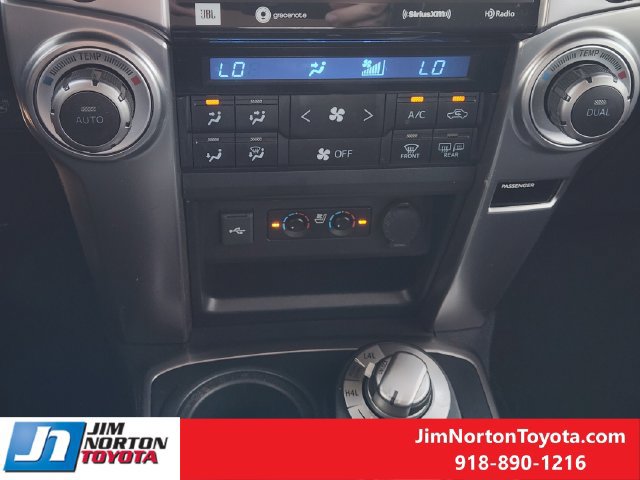 Used 2023 Toyota 4Runner Limited AWD/4WD image 21