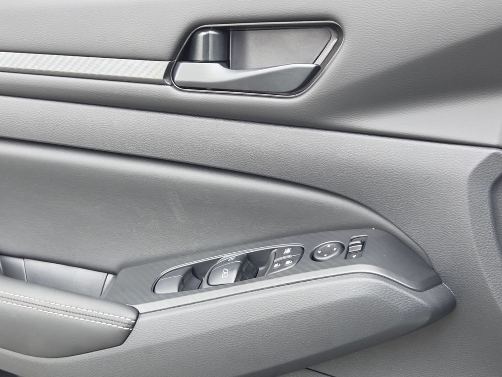 New 2026 Nissan Altima 2.5 SV FWD image 26