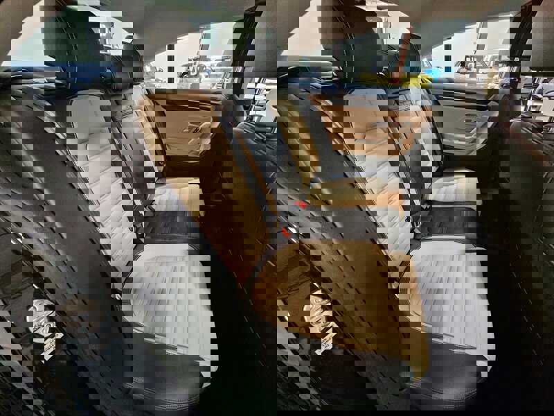 Used 2017 Volkswagen CC R-Line Executive image 40