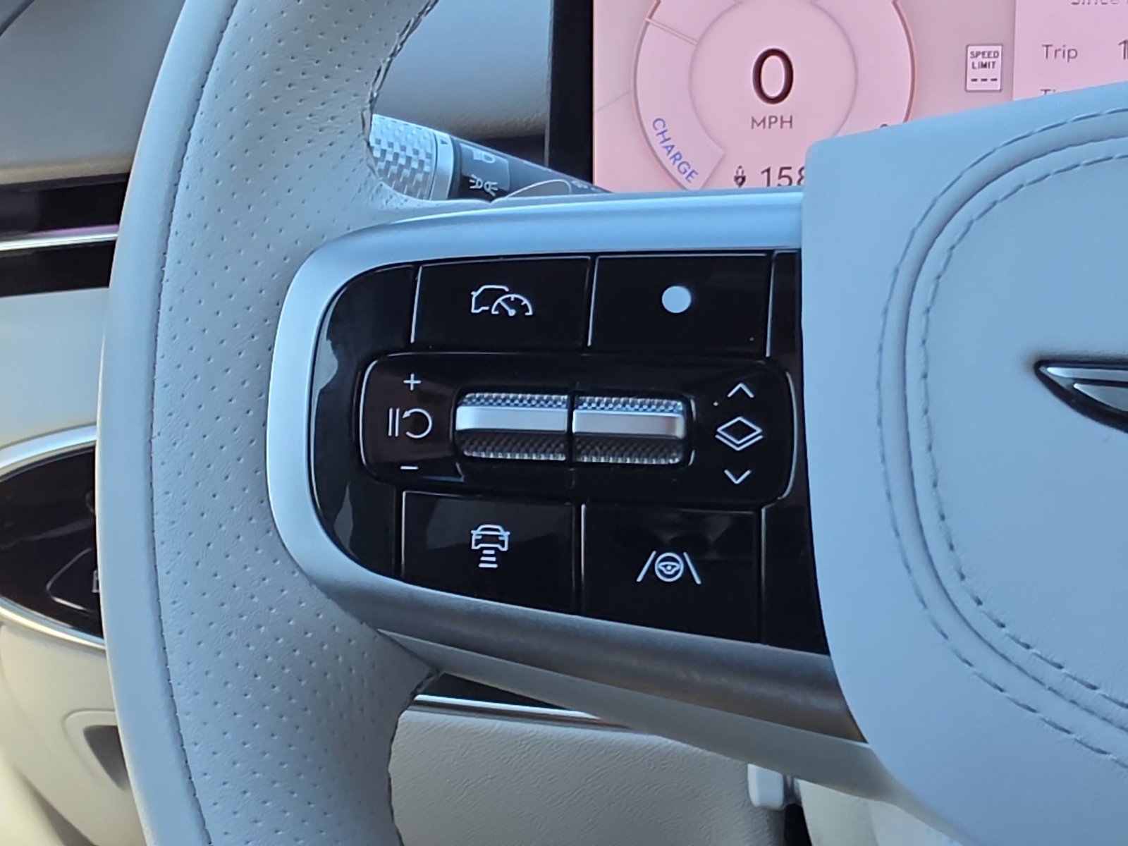 Certified 2026 Genesis Electrified GV70 Advanced AWD/4WD image 30
