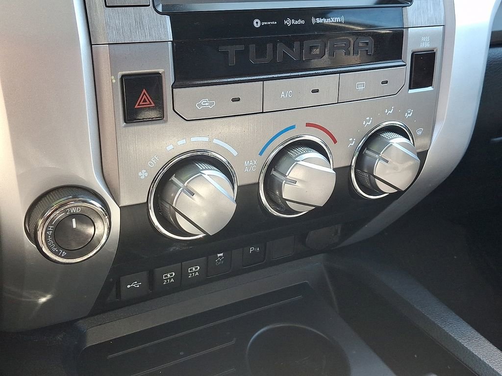 Used 2020 Toyota Tundra SR5 w/ SR5 Convenience Package image 15