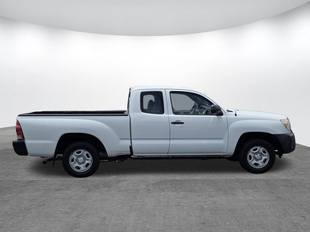 Used 2015 Toyota Tacoma 2WD Access Cab video 3