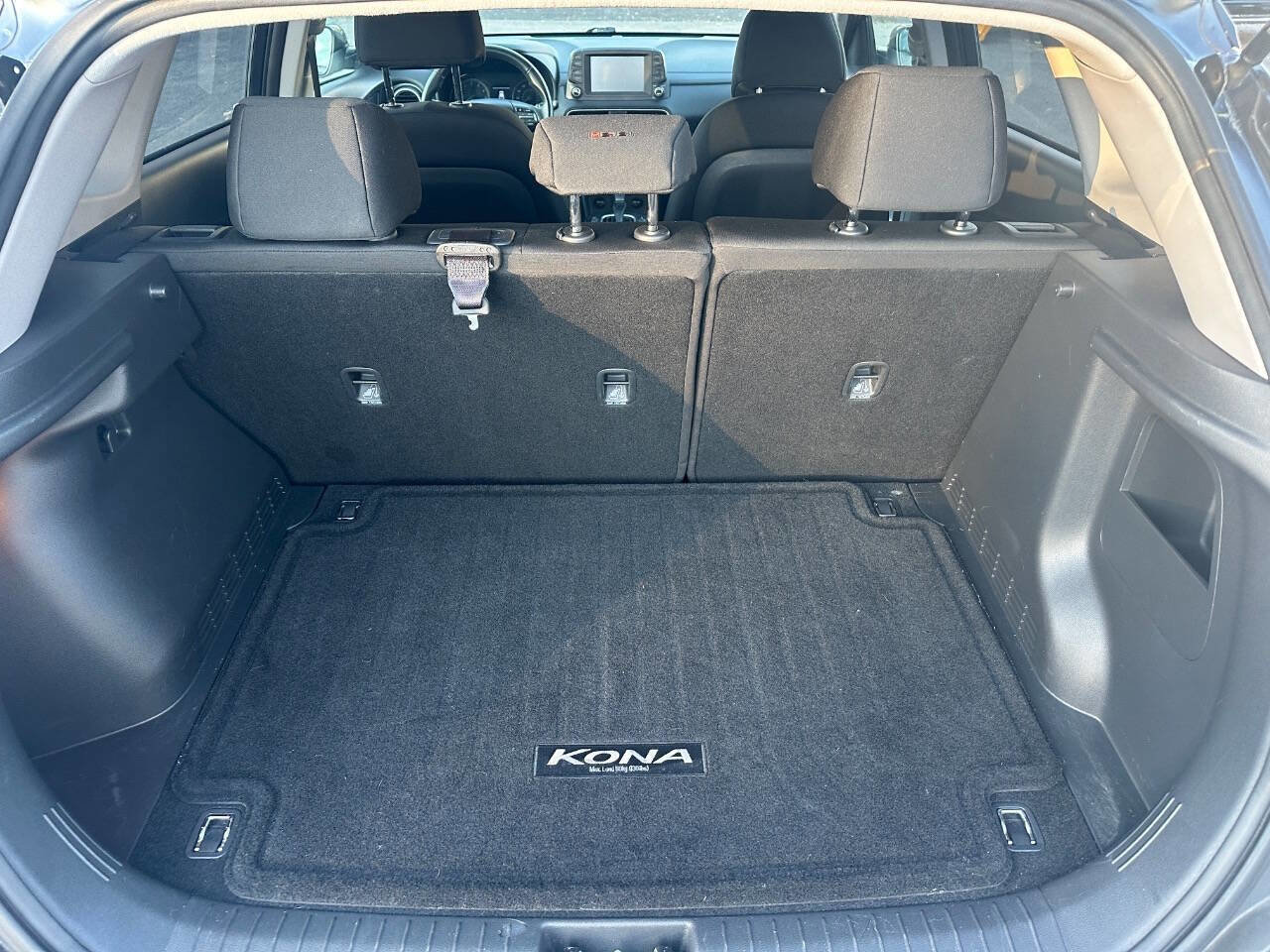 Used 2018 Hyundai Kona SEL image 6