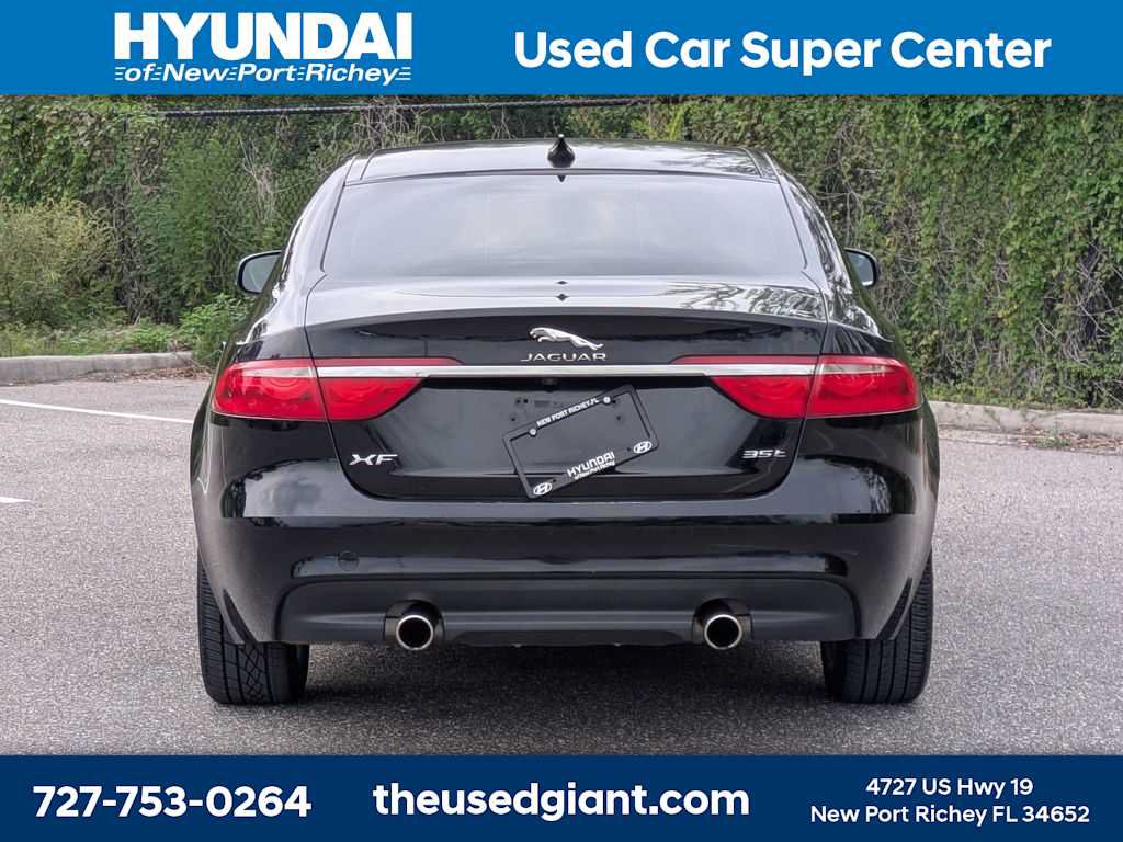 Used 2017 Jaguar XF RWD image 4