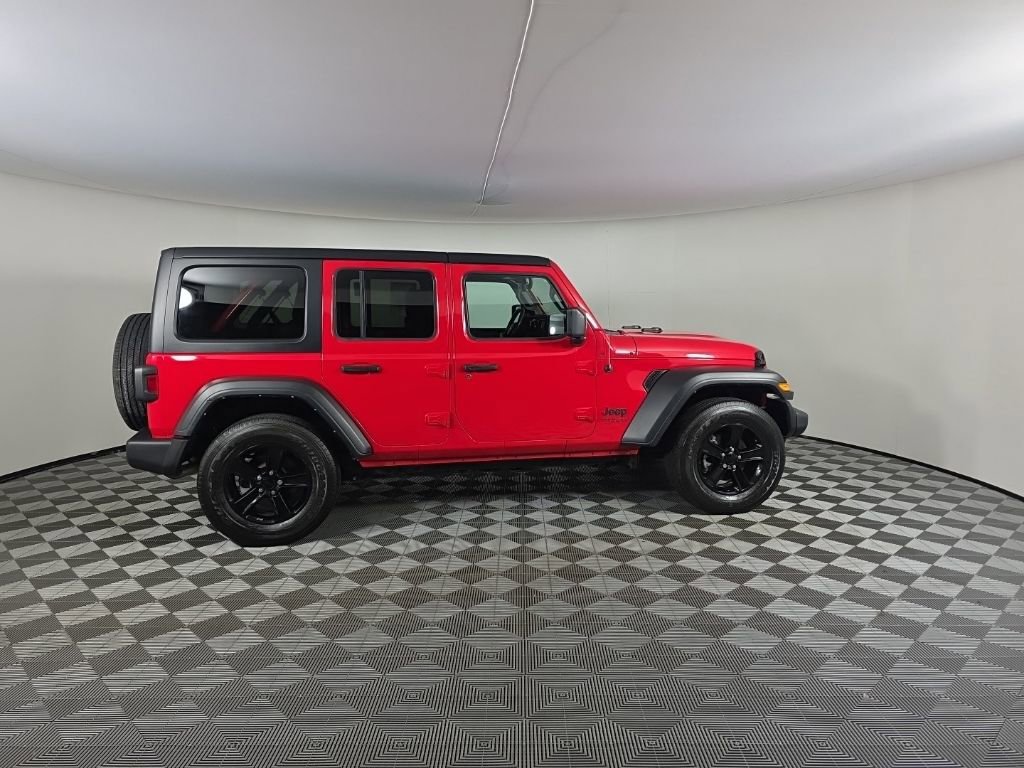 Used 2022 Jeep Wrangler Unlimited Sport AWD/4WD image 6