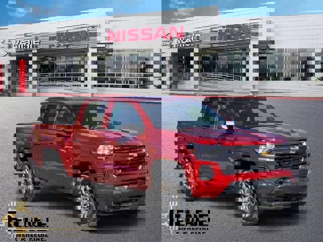 Used 2025 Chevrolet Colorado LT