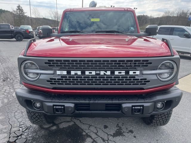 New 2025 Ford Bronco Badlands image 3