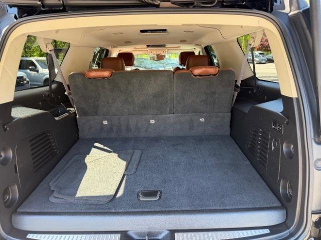 Used 2015 Cadillac Escalade ESV Premium AWD/4WD image 34