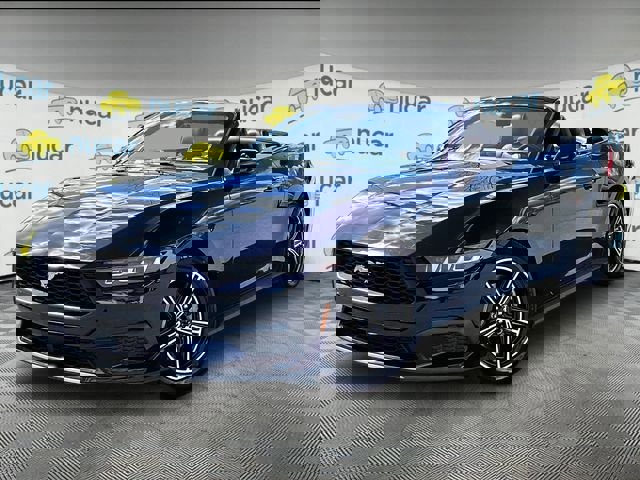 Used 2025 Ford Mustang Premium RWD image 12