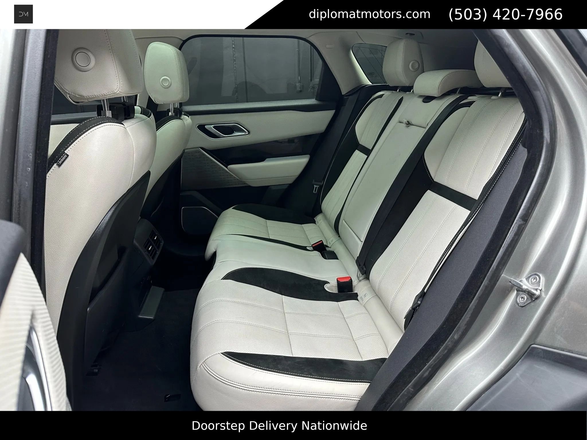 Used 2019 Land Rover Range Rover Velar R-Dynamic SE image 21