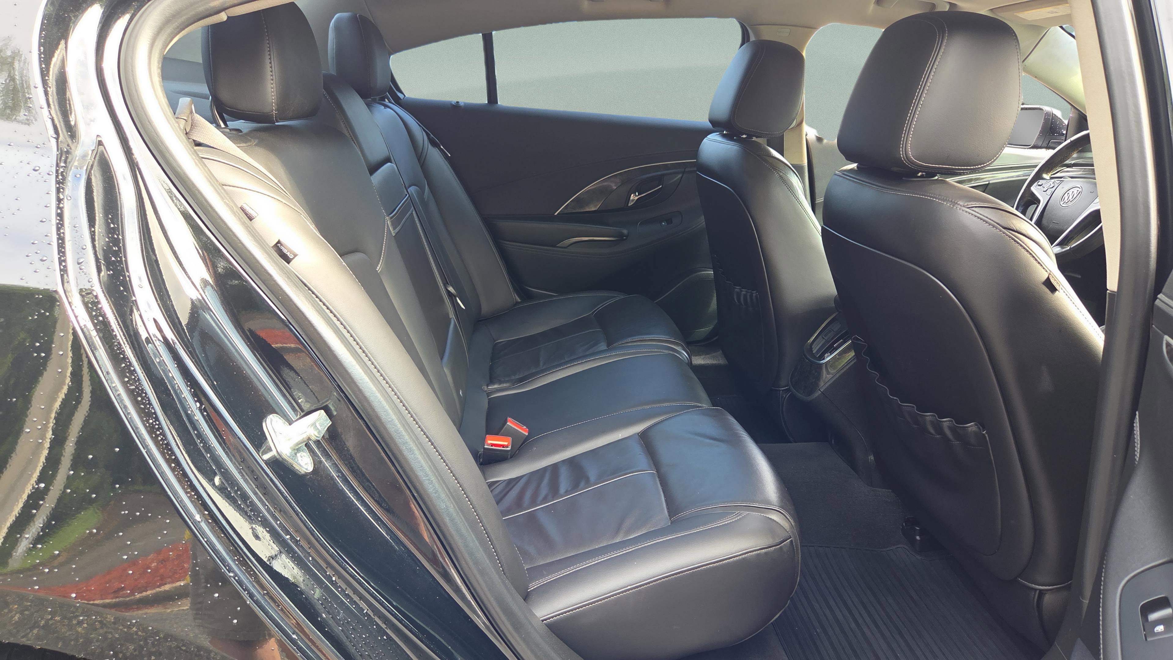 Used 2016 Buick LaCrosse Sport Touring FWD image 14