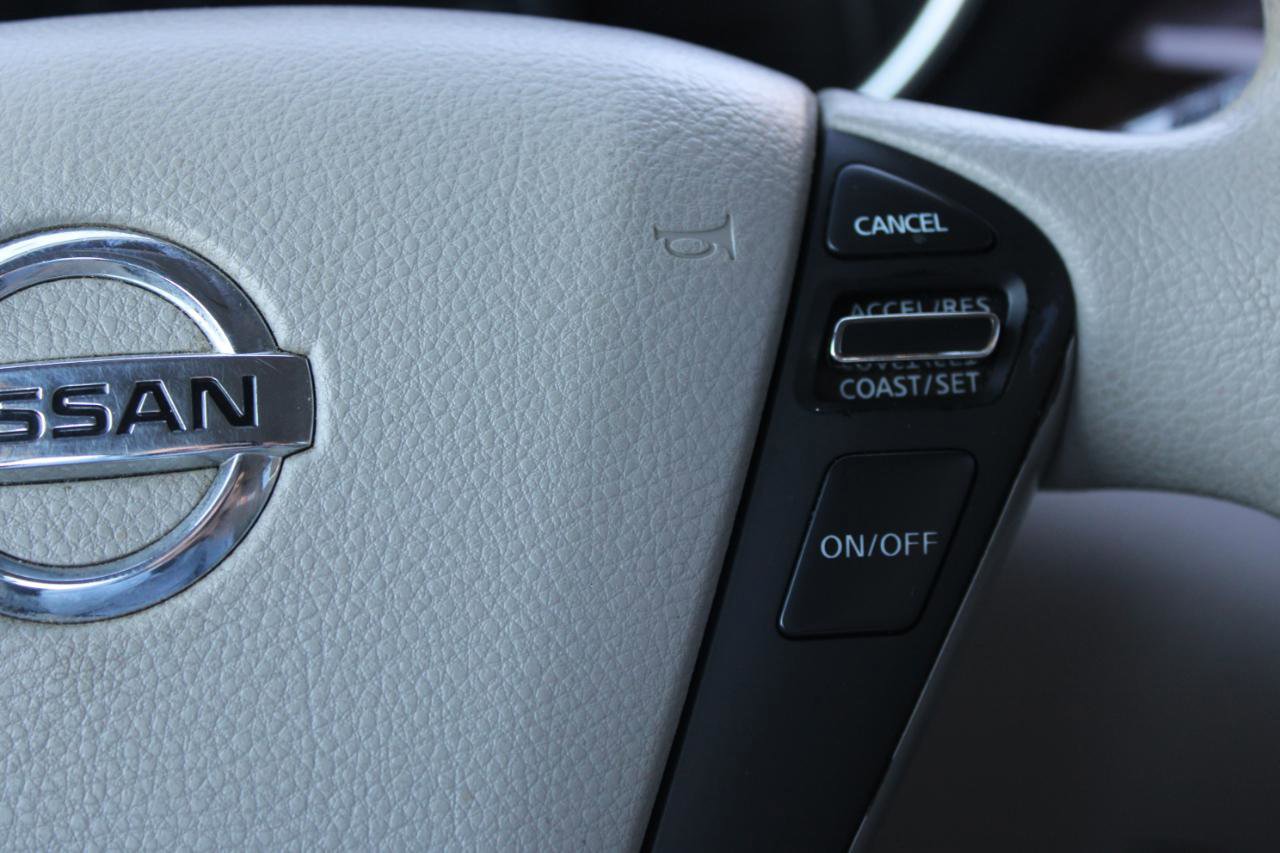 Used 2014 Nissan Quest S image 20