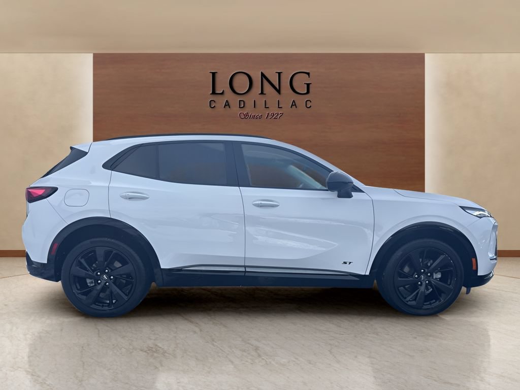 Used 2025 Buick Envision Sport Touring AWD/4WD image 6