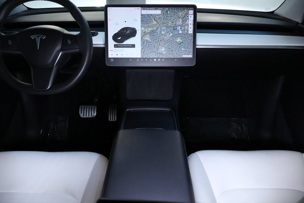 Used 2021 Tesla Model Y Long Range AWD/4WD image 17