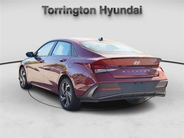 New 2025 Hyundai Elantra Sport image 5