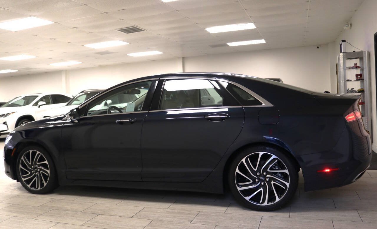 Used 2020 Lincoln MKZ Reserve w/ Elements Package FWD image 11