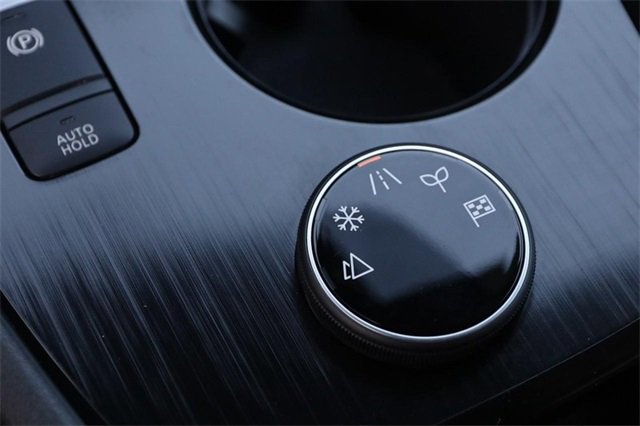 Certified 2024 Nissan Rogue SL w/ SL Premium Package image 21